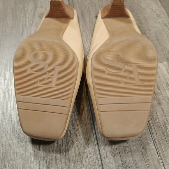 Franco Sarto Beige Mules - Picture 7 of 7